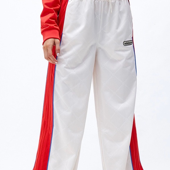 Adidas Red and White Track Suit with Blue Accents sz L - Picture 2 of 6